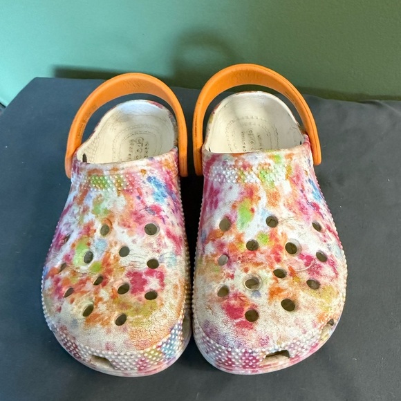 Crocs Unisex Kids Sz C 11 Classic Orange Zing Tie Dye Graphic Clogs - Picture 2 of 8